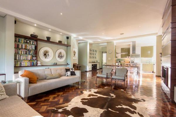 Property For Sale in Parkhurst, Johannesburg