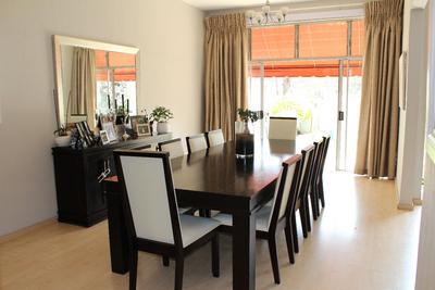 Townhouse For Sale in Gallo Manor, Sandton