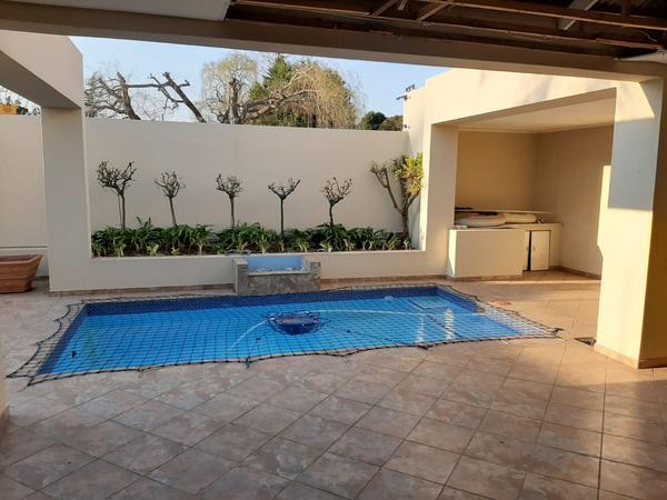 Property For Rent in Parkhurst, Johannesburg