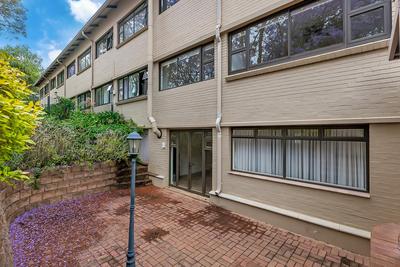 Apartment / Flat For Sale in Parkhurst, Johannesburg