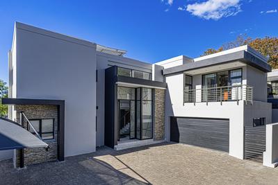 House For Sale in Bryanston, Sandton