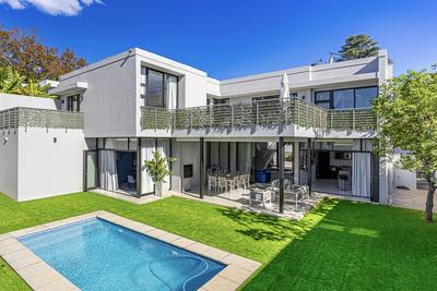 House For Rent in Bryanston, Sandton